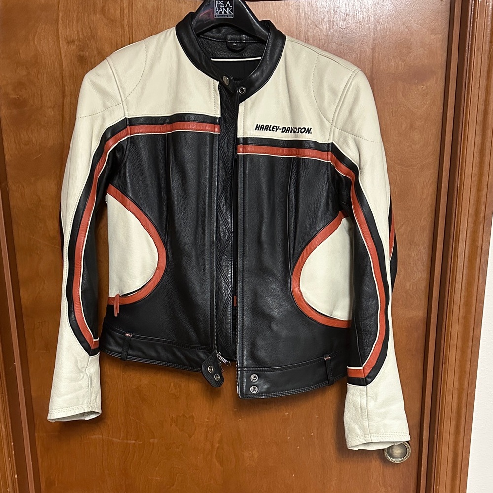 Harley-Davidson Black and Cream Leather Jacket - Picture 2 of 13